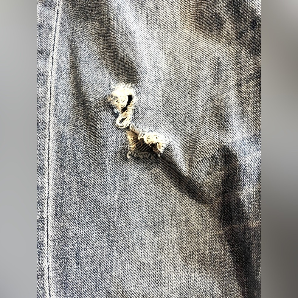 Joe’s Jeans Distressed Cuff Crop Women’s Blue Jeans Waist Size 26 - Picture 3 of 16